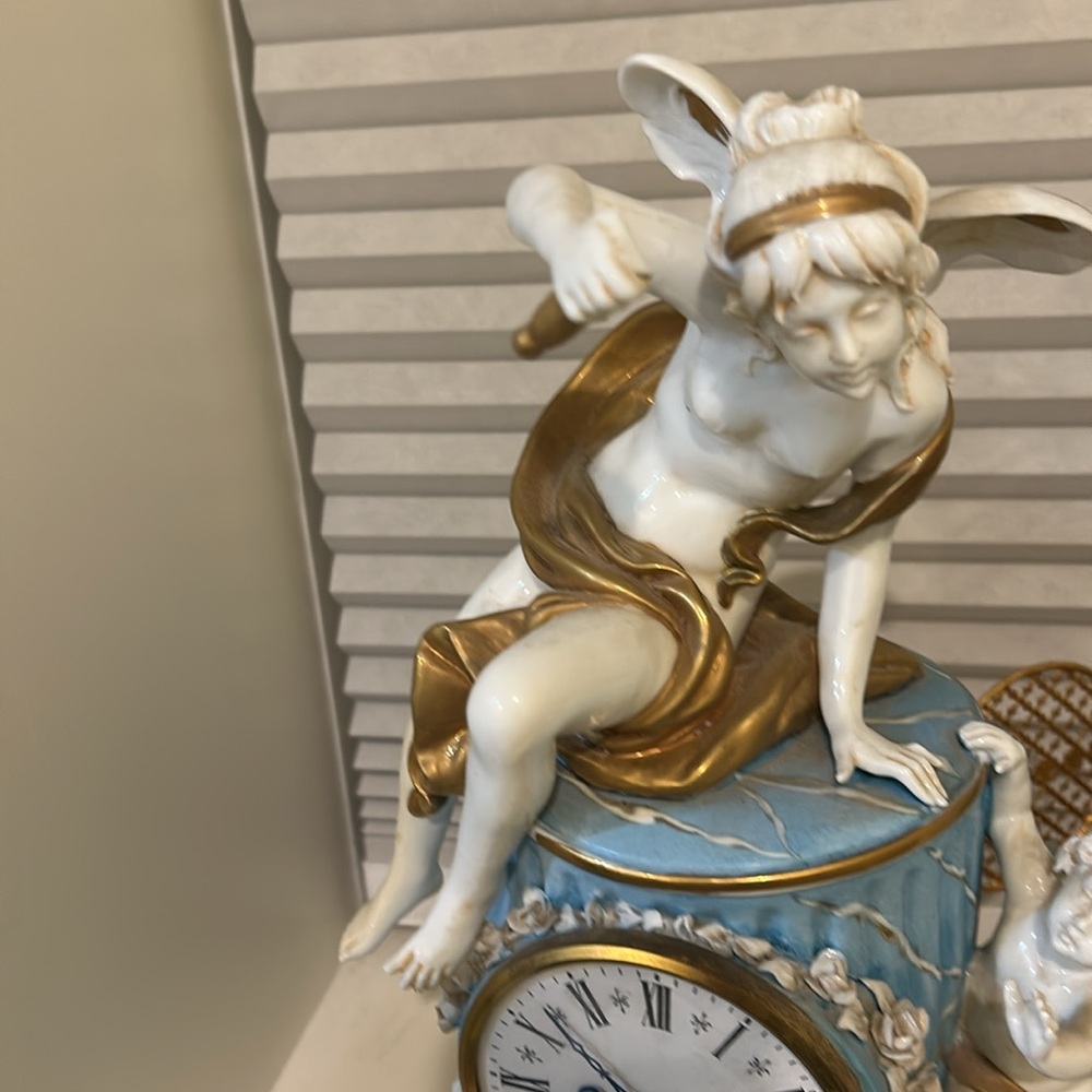 Vintage Tiche  mantle clock - Picture 4 of 9